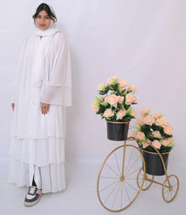 Dania's Elegant Frill Abaya