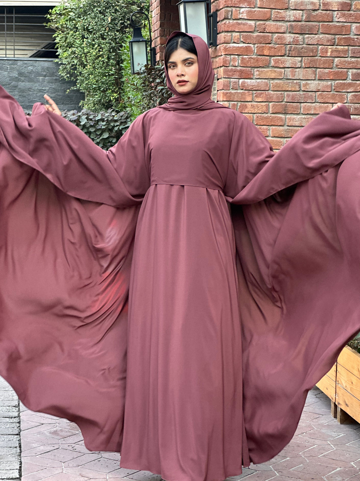 Elegant Dusty Rose Abaya