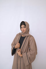 Dania's Color-Block Abaya