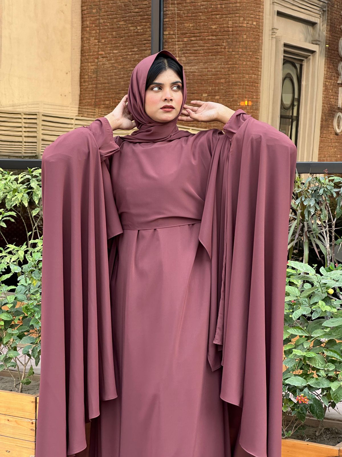 Elegant Dusty Rose Abaya